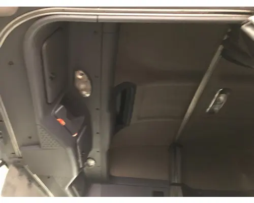 Freightliner CASCADIA Body, Misc. Parts