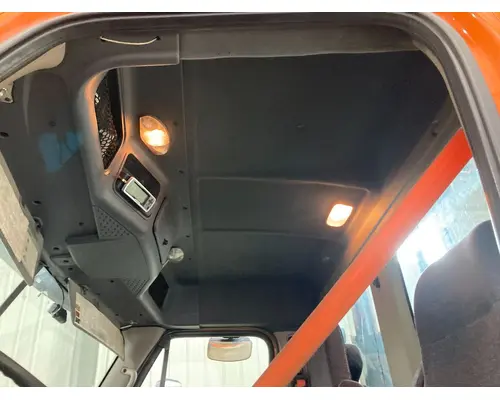 Freightliner CASCADIA Body, Misc. Parts