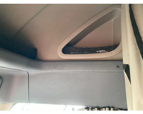 Freightliner CASCADIA Body, Misc. Parts