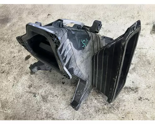 Freightliner CASCADIA Body, Misc. Parts