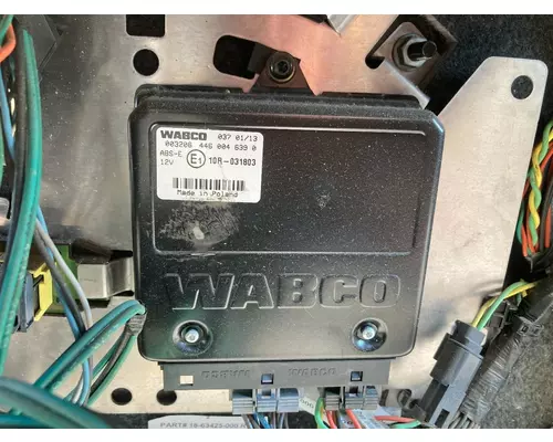 Freightliner CASCADIA Brake Control Module (ABS)