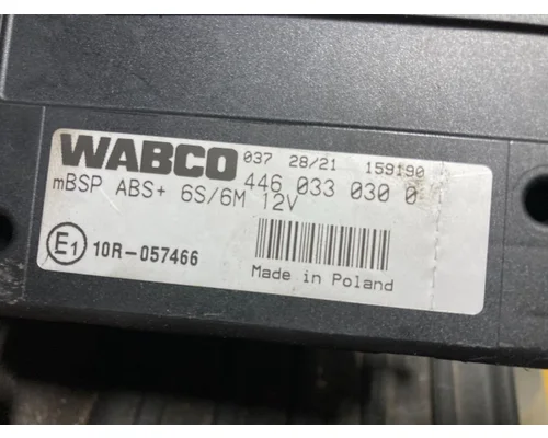 Freightliner CASCADIA Brake Control Module (ABS)