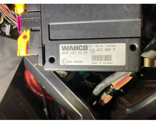 Freightliner CASCADIA Brake Control Module (ABS)