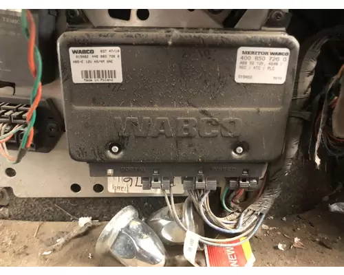 Freightliner CASCADIA Brake Control Module (ABS)