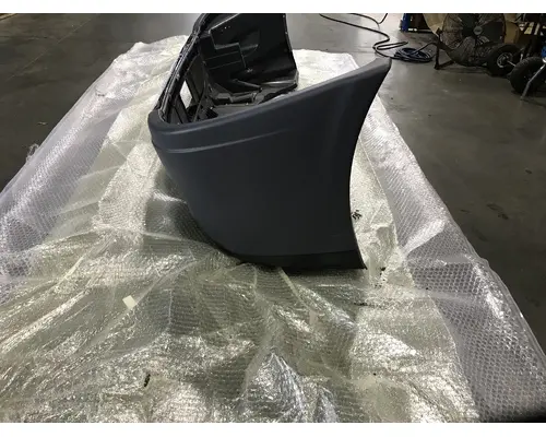 Freightliner CASCADIA Bumper Assembly, Front
