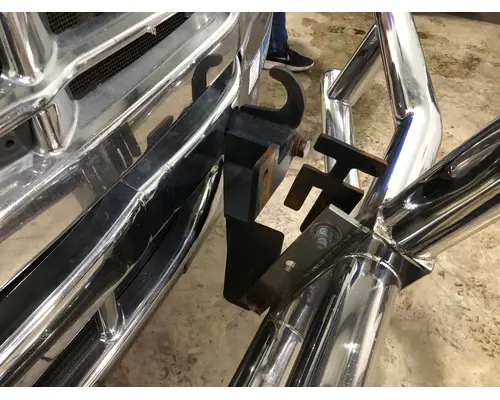 Freightliner CASCADIA Bumper Assembly, Front