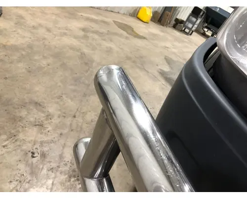 Freightliner CASCADIA Bumper Assembly, Front