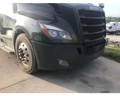 Freightliner CASCADIA Bumper Assembly, Front