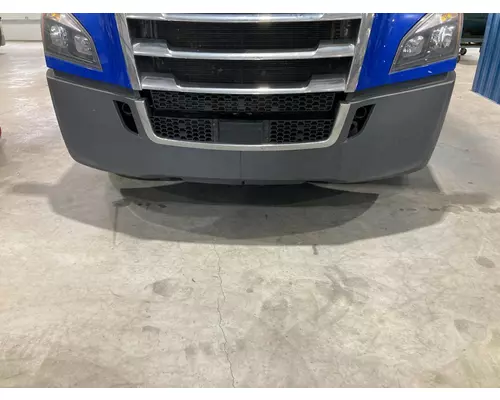 Freightliner CASCADIA Bumper Assembly, Front