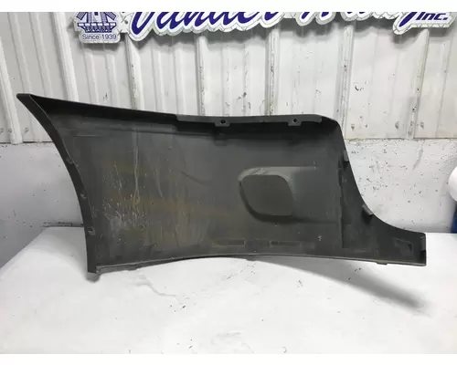 Freightliner CASCADIA Bumper End