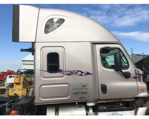 Freightliner CASCADIA Cab Assembly