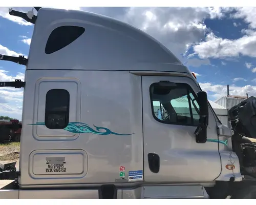 Freightliner CASCADIA Cab Assembly