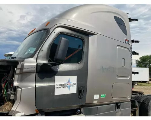 Freightliner CASCADIA Cab Assembly