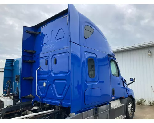 Freightliner CASCADIA Cab Assembly