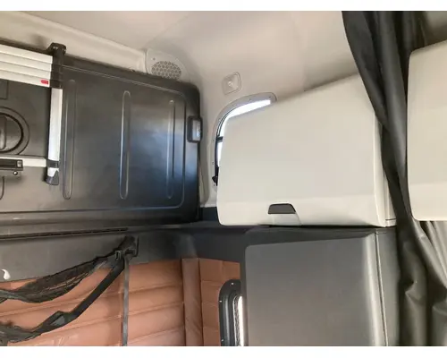 Freightliner CASCADIA Cab Assembly