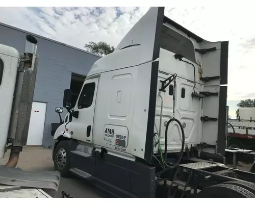 Freightliner CASCADIA Cab Assembly