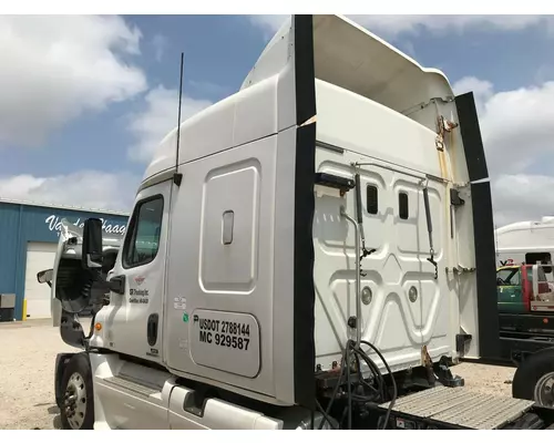 Freightliner CASCADIA Cab Assembly