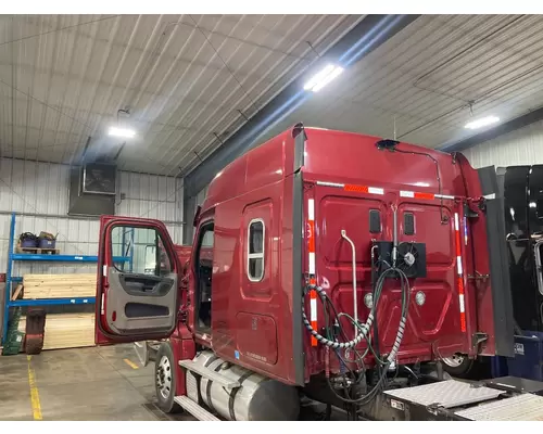 Freightliner CASCADIA Cab Assembly