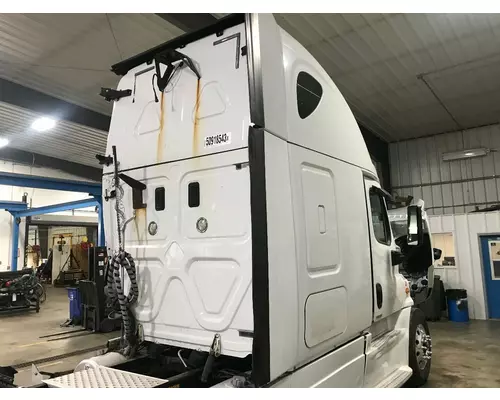 Freightliner CASCADIA Cab Assembly