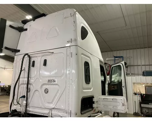 Freightliner CASCADIA Cab Assembly