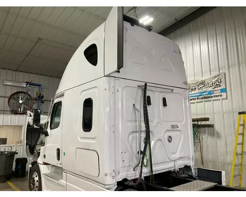 Freightliner CASCADIA Cab Assembly