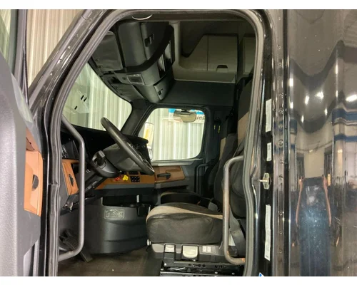Freightliner CASCADIA Cab Assembly