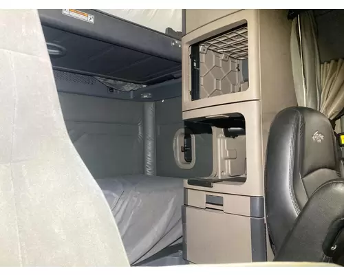 Freightliner CASCADIA Cab Assembly