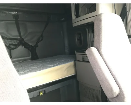 Freightliner CASCADIA Cab Assembly