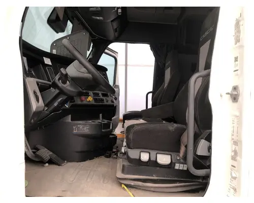 Freightliner CASCADIA Cab Assembly