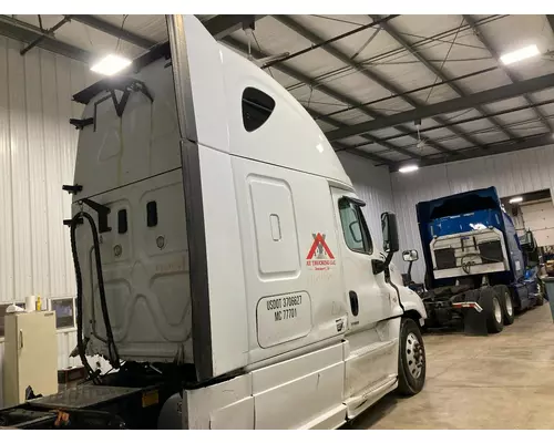 Freightliner CASCADIA Cab Assembly