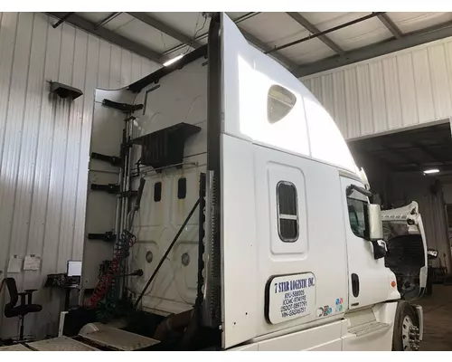 Freightliner CASCADIA Cab Assembly