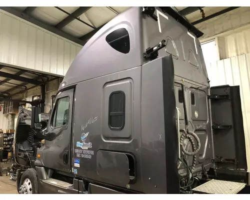 Freightliner CASCADIA Cab Assembly