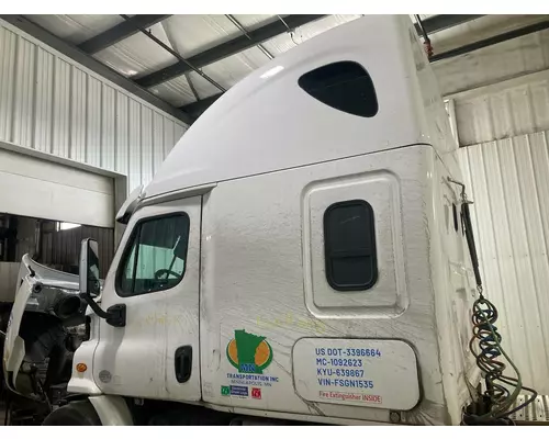 Freightliner CASCADIA Cab Assembly