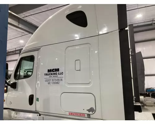 Freightliner CASCADIA Cab Assembly