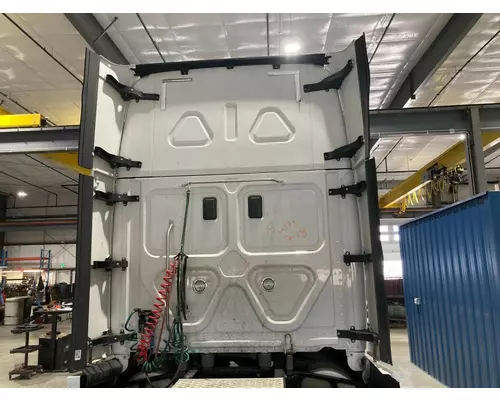 Freightliner CASCADIA Cab Assembly