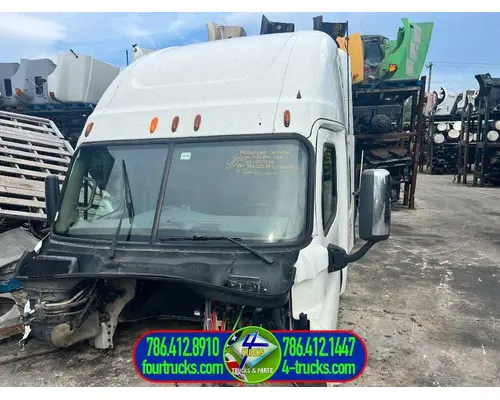 Freightliner CASCADIA Cab