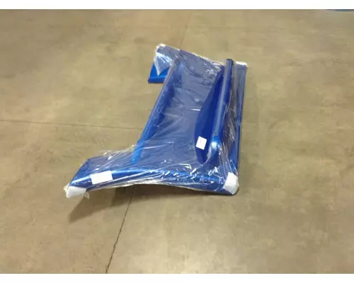 Freightliner CASCADIA Chassis Fairing