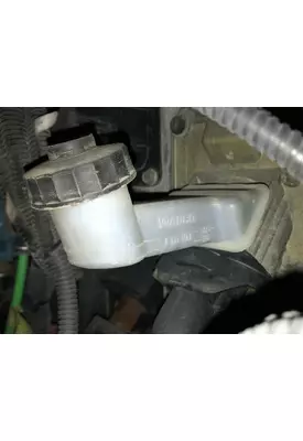 Freightliner CASCADIA Clutch Master Cylinder