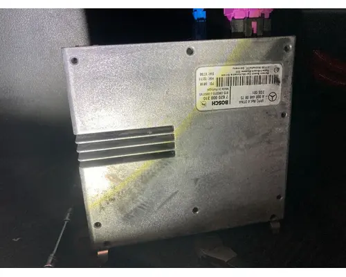 Freightliner CASCADIA Collision Avoidance