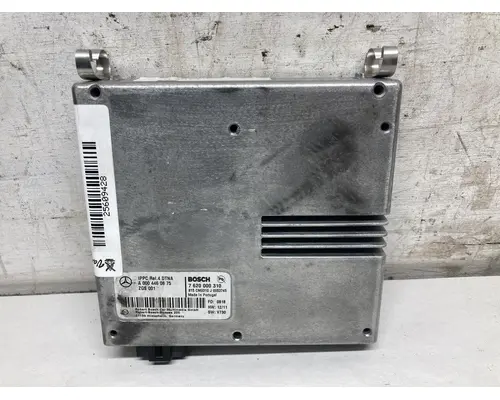 Freightliner CASCADIA Collision Avoidance