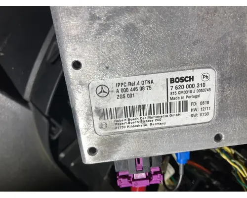 Freightliner CASCADIA Collision Avoidance