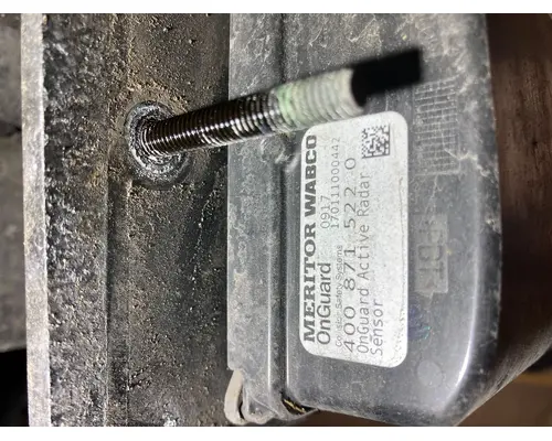 Freightliner CASCADIA Collision Avoidance