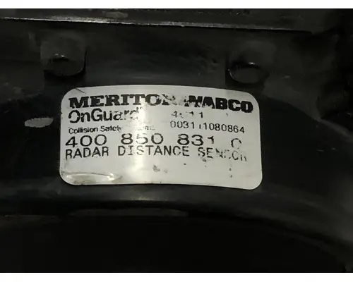 Freightliner CASCADIA Collision Avoidance