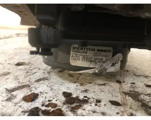 Freightliner CASCADIA Collision Avoidance