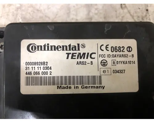 Freightliner CASCADIA Collision Avoidance