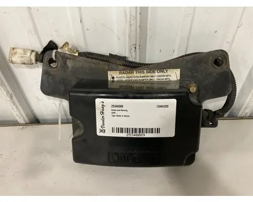 Freightliner CASCADIA Collision Avoidance