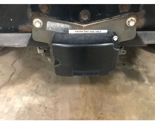 Freightliner CASCADIA Collision Avoidance