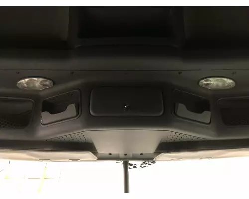 Freightliner CASCADIA Console