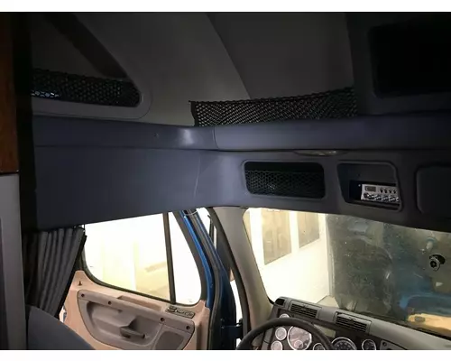 Freightliner CASCADIA Console