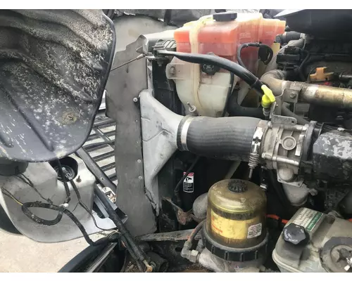 Freightliner CASCADIA Cooling Assembly. (Rad., Cond., ATAAC)